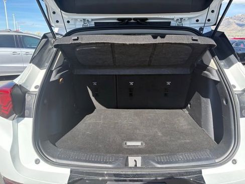 Used 2024 Buick Encore GX Sport Touring image 23