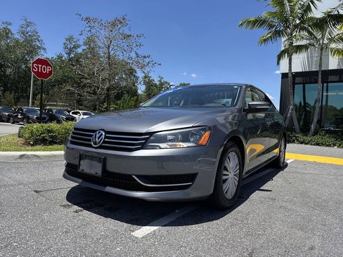 Used 2014 Volkswagen Passat 2.5 S FWD image 31