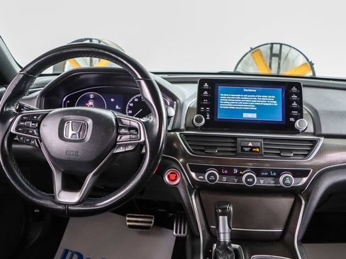 Used 2022 Honda Accord Sport image 17