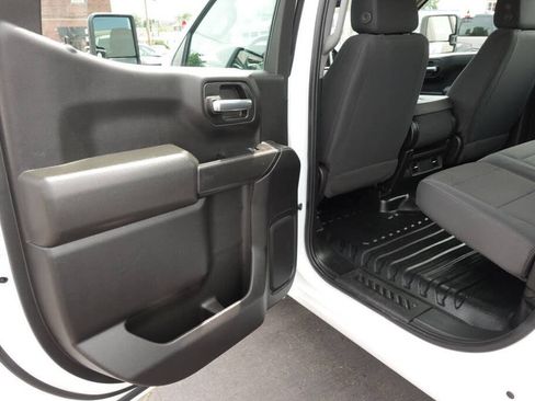 Used 2024 GMC Sierra 1500 Pro w/ Fleet Convenience Package AWD/4WD image 19