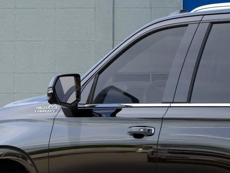 Used 2026 Chevrolet Tahoe High Country RWD image 37