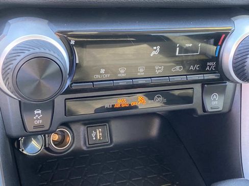 Used 2024 Toyota RAV4 LE image 12