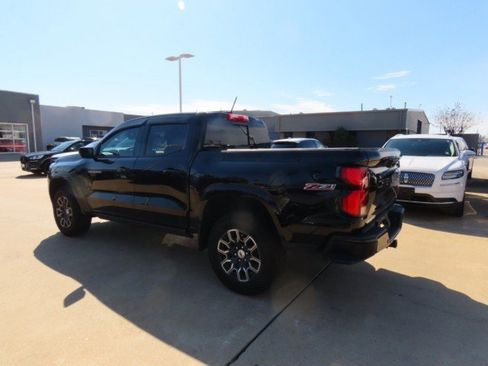 Used 2024 Chevrolet Colorado Z71 w/ Advanced Trailering Package image 14