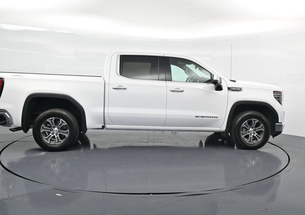 Used 2026 GMC Sierra 1500 SLT AWD/4WD image 8