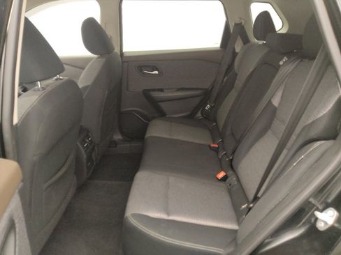 Used 2021 Nissan Rogue SV FWD image 18