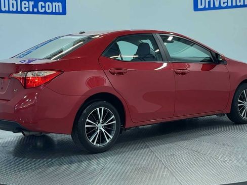 Used 2019 Toyota Corolla LE w/ LE Premium Package w/Moonroof FWD image 9