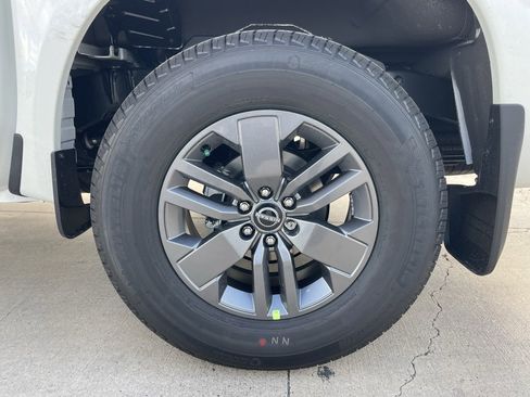 New 2026 Nissan Frontier SV w/ Tow Package image 21