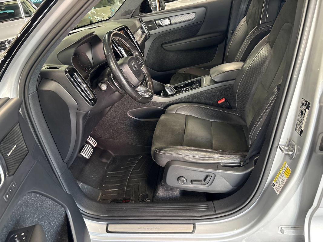 Used 2019 Volvo XC40 T5 R-Design AWD/4WD image 35