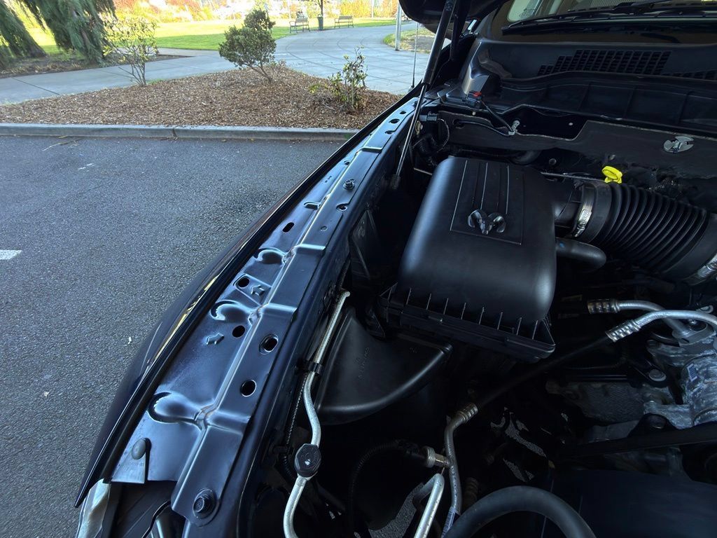 Used 2012 RAM 1500 Classic SLT w/ Popular Equipment Group AWD/4WD image 50
