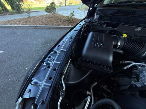 Used 2012 RAM 1500 Classic SLT w/ Popular Equipment Group AWD/4WD image 50