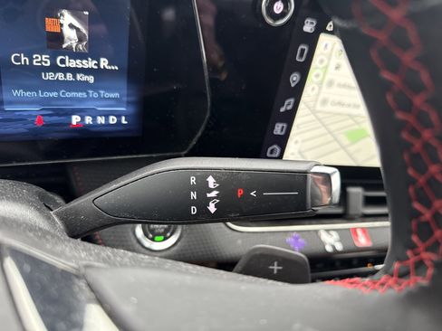 Used 2025 Chevrolet Equinox RS w/ Safety and Technology Package image 24