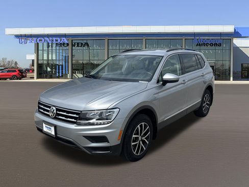 Used 2021 Volkswagen Tiguan SE AWD/4WD image 1