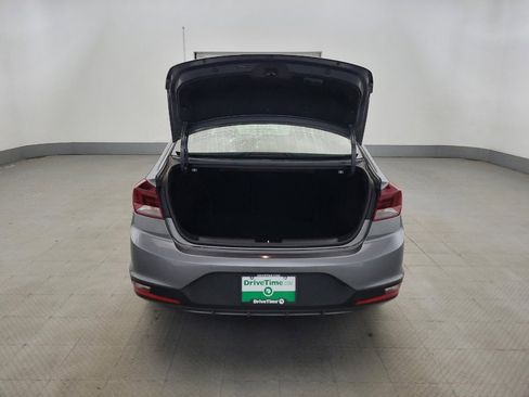 Used 2019 Hyundai Elantra SE FWD image 29