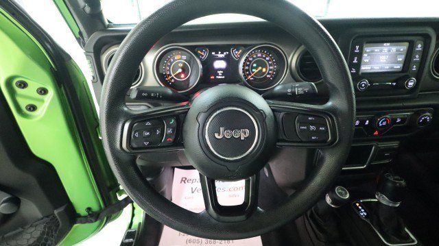 Used 2018 Jeep Wrangler Unlimited Sport AWD/4WD image 17