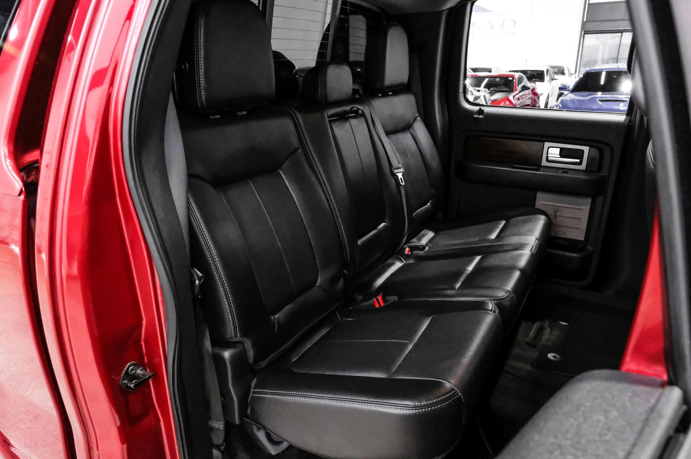 Used 2014 Ford F150 Lariat w/ Equipment Group 502A Luxury AWD/4WD image 40