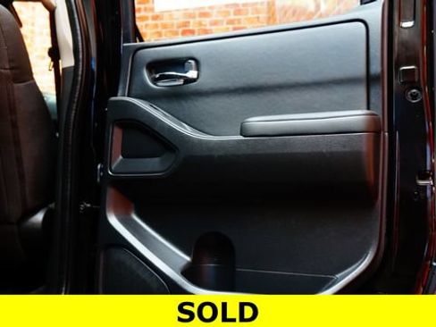Certified 2022 Nissan Frontier SV AWD/4WD image 48