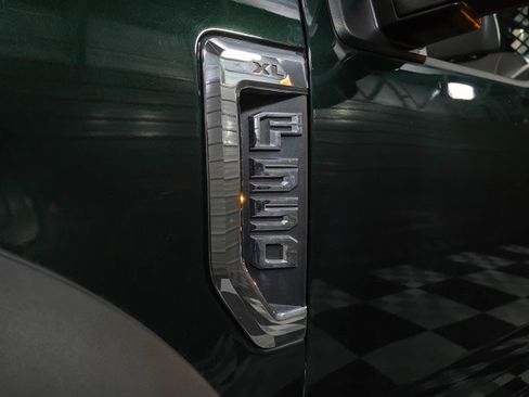 Used 2021 Ford F550 XL 4WD DRW Regular Cab Dually image 37