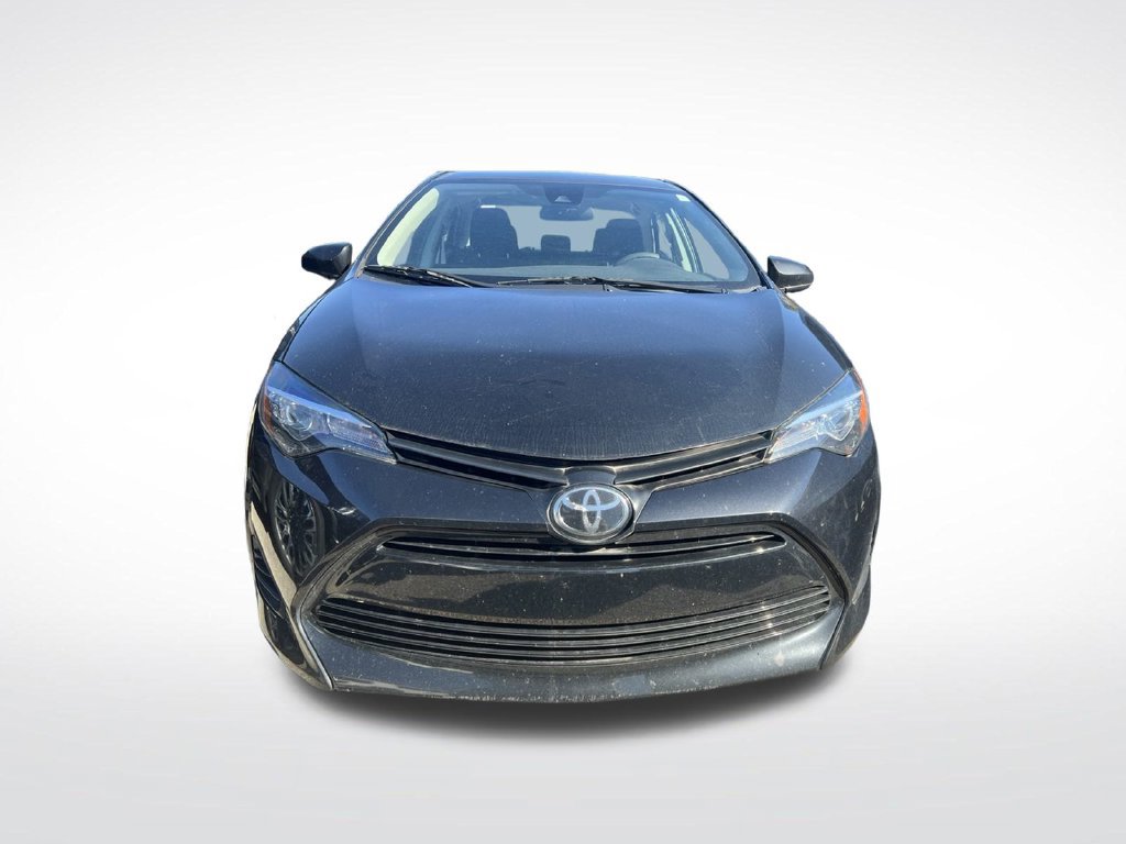 Used 2019 Toyota Corolla LE FWD image 2