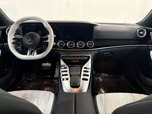 Used 2024 Mercedes-Benz AMG GT 63 S image 25