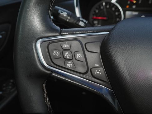 Used 2023 Chevrolet Equinox LT FWD image 29
