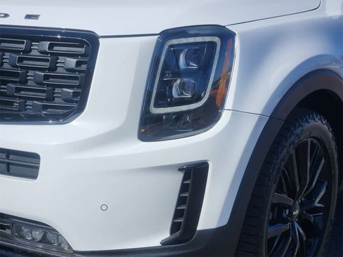 Used 2022 Kia Telluride SX w/ SX Prestige Package image 7