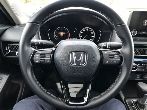 Certified 2024 Honda Civic EX image 17