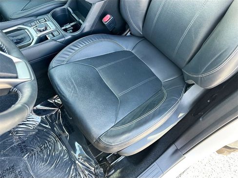 Used 2020 Subaru Forester Limited w/ Popular Package #3 image 20