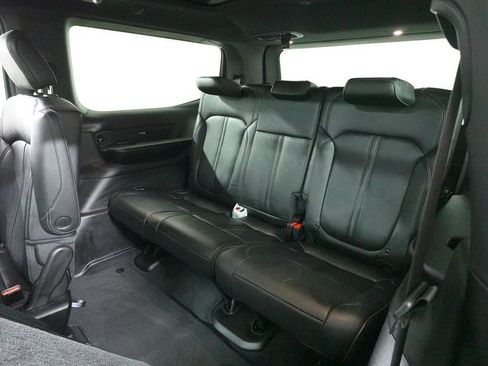 New 2025 Jeep Wagoneer Series II w/ Premium Group I image 28