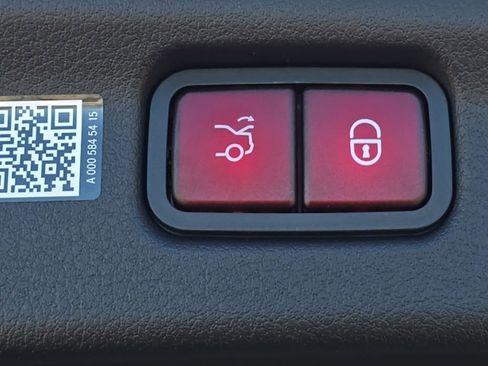 New 2026 Mercedes-Benz C 300 4MATIC Sedan image 29