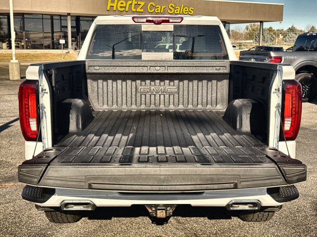 Used 2025 GMC Sierra 1500 AT4 w/ Technology Package AWD/4WD image 24
