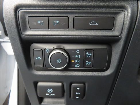 Used 2023 Ford F150 Lariat w/ Equipment Group 502A High image 51