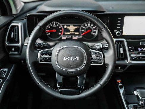 Used 2022 Kia Sorento X-Line EX image 25