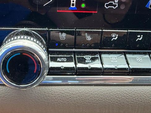 New 2026 GMC Canyon Denali AWD/4WD image 14