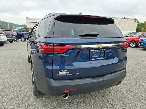 Used 2023 Chevrolet Traverse LT w/ LT Premium Package image 8
