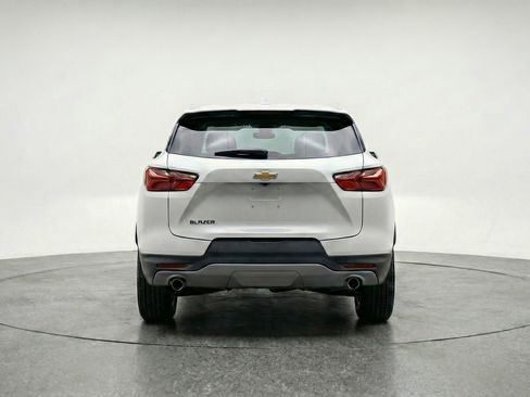 Used 2025 Chevrolet Blazer LT image 7