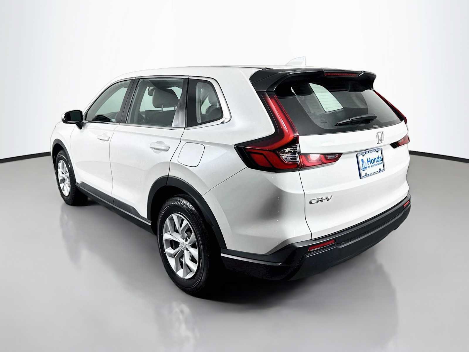 Certified 2024 Honda CR-V LX image 4