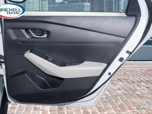 Certified 2023 Honda Accord EX image 13