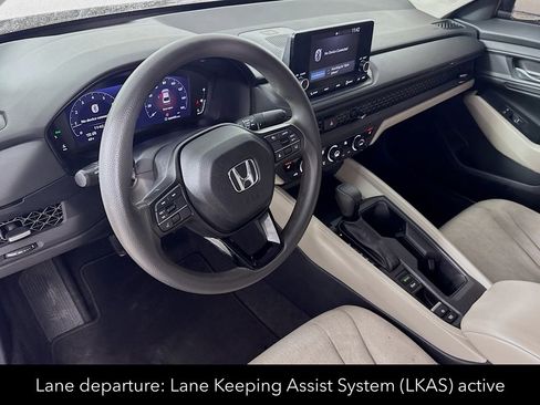 Certified 2023 Honda Accord EX image 11