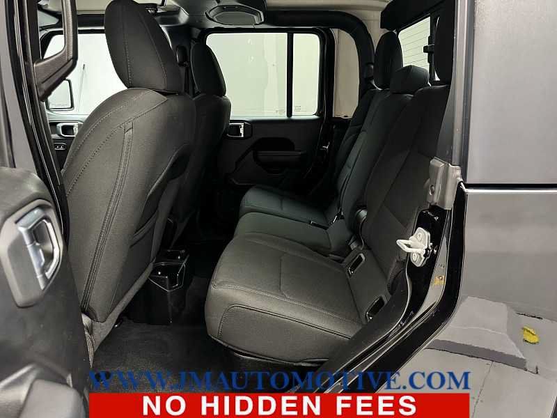 Used 2022 Jeep Gladiator Sport AWD/4WD image 15