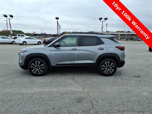 New 2026 Chevrolet TrailBlazer ACTIV w/ Convenience Package image 2