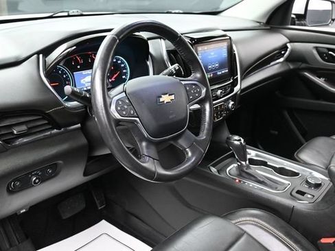 Used 2020 Chevrolet Traverse LT w/ LT Premium Package FWD image 14