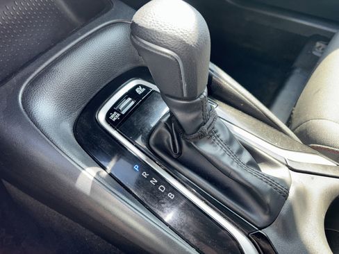 Used 2025 Toyota Corolla SE image 26