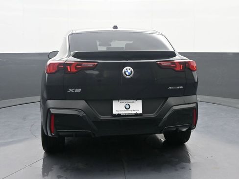 Used 2025 BMW X2 xDrive28i image 6