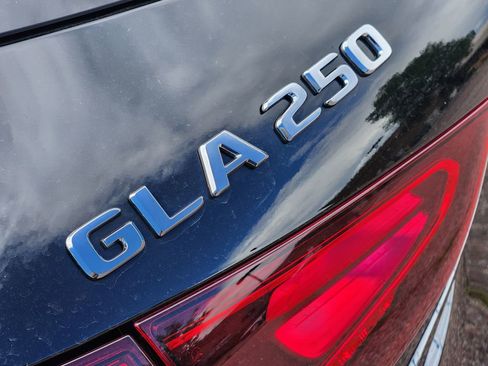 New 2026 Mercedes-Benz GLA 250 4MATIC image 11
