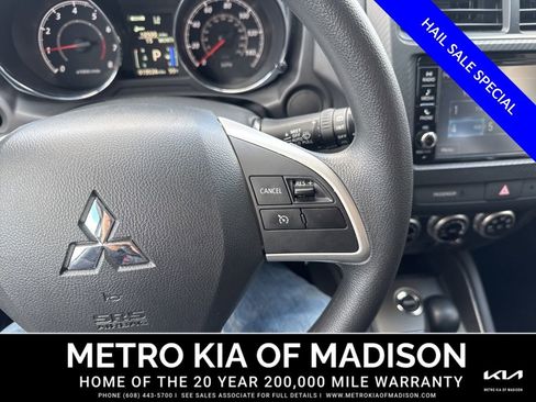 Used 2025 Mitsubishi Outlander Sport ES AWD/4WD image 16