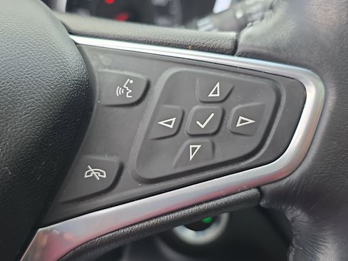 Used 2022 Chevrolet Equinox Premier image 28