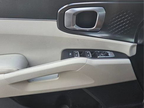 Certified 2025 Kia Sorento S w/ Panoramic Sunroof Package FWD image 23