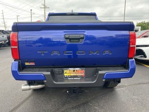 New 2025 Toyota Tacoma TRD Off-Road image 10