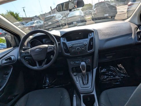 Used 2018 Ford Focus S FWD image 15