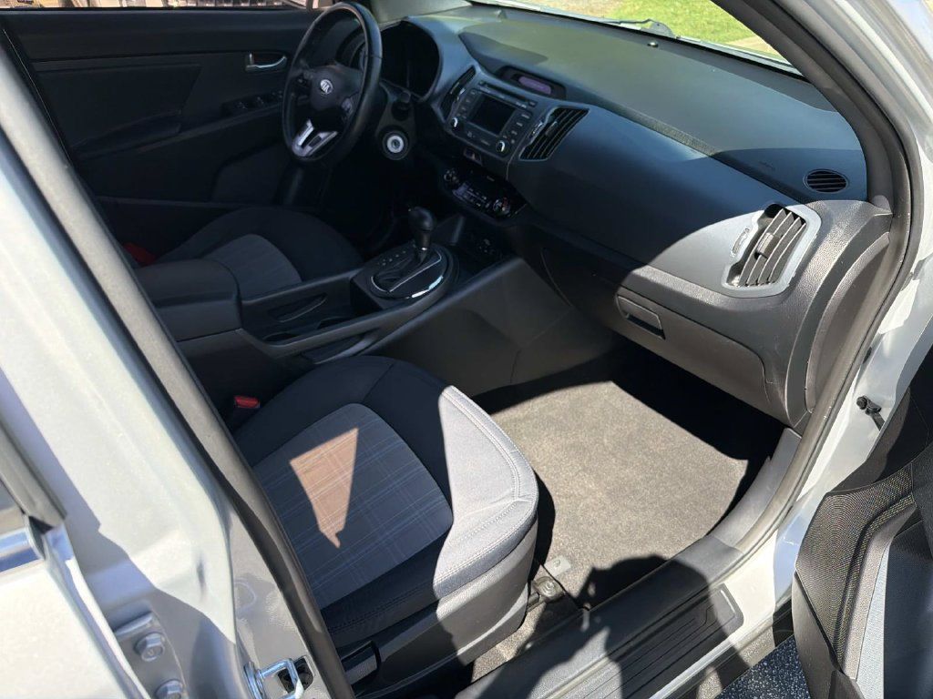 Used 2013 Kia Sportage EX FWD image 20
